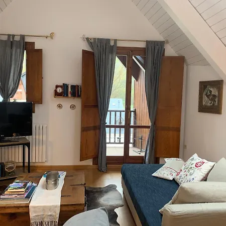Bpirineos-Pico De Alba Apartment